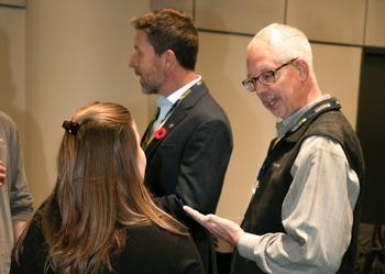 Doug mentoring student during mentor event at SETAC North America annual meeting