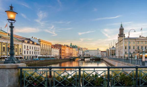 city scape of Gothenburg from bridge, thumbnail size